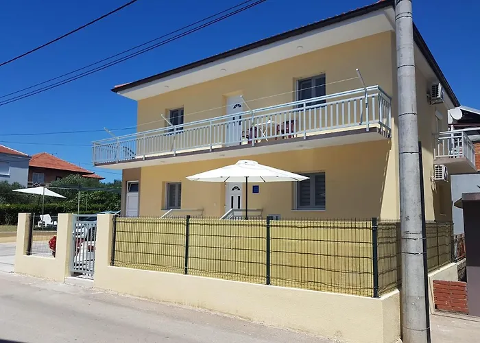 Apartament Ruza *